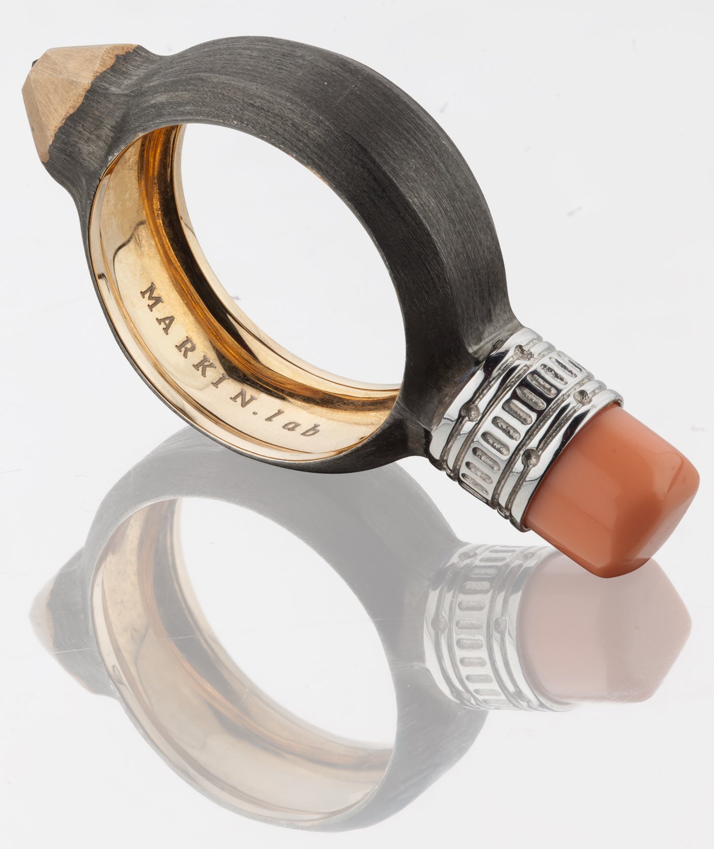 Pencil silver ring with sapphire and coral