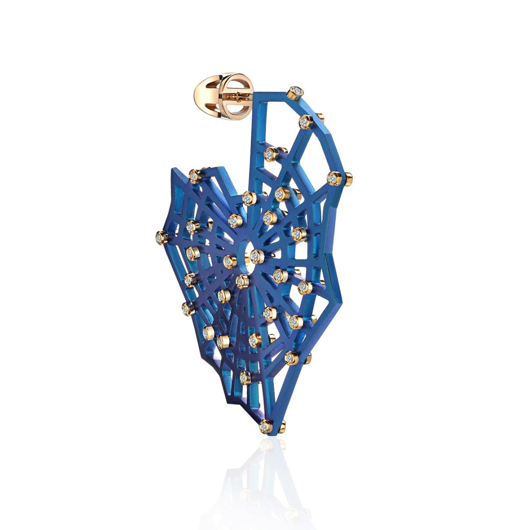 Spiders under substances earring