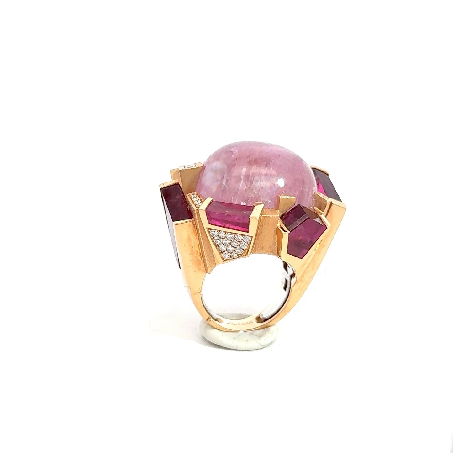 PLATEAUX RING