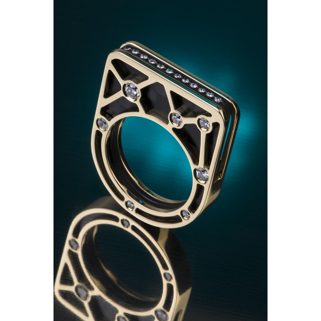 Gold and carbon ring with diamonds