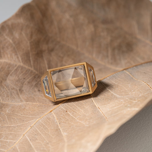 Quiet Gold Ring with table rose-cut diamonds
