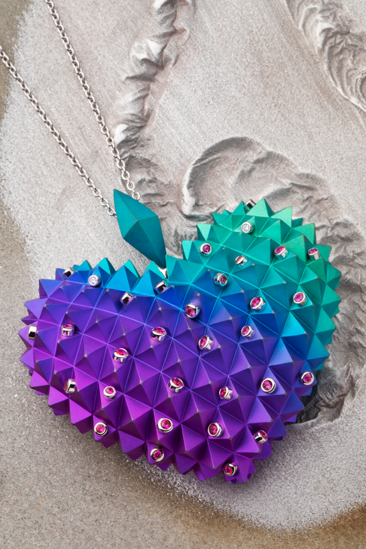 The Spiky Heart pendant