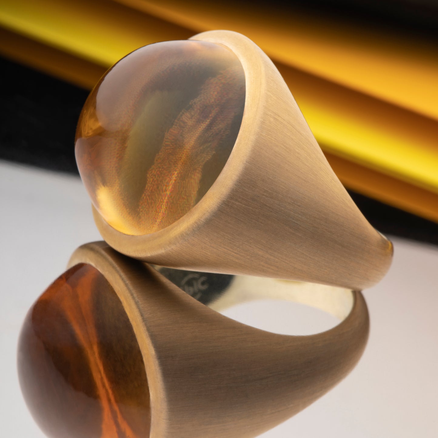 Eye drops silver ring with gold plating