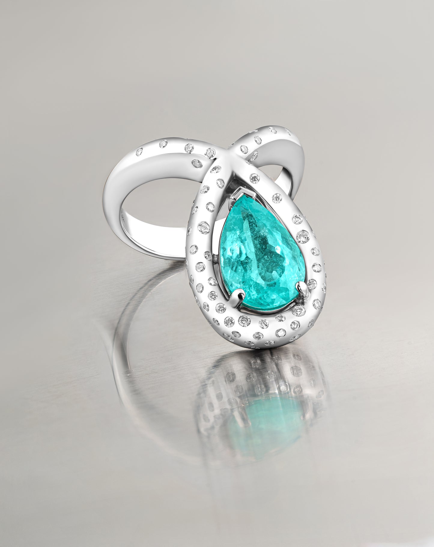 Loop Paraiba Ring